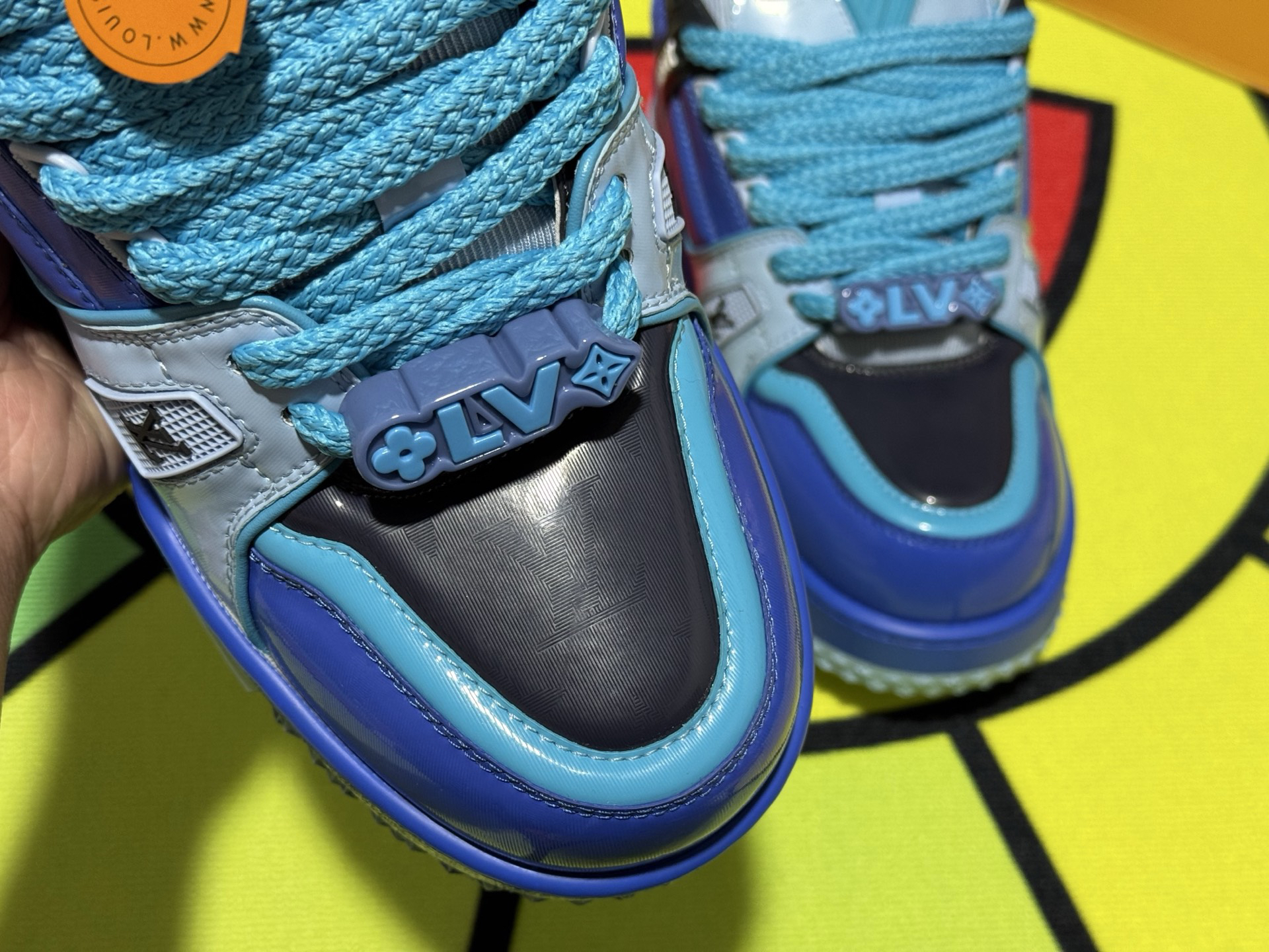 Louis Vuitton Sneakers in Denim