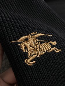 Hoodie in Black