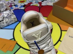 Louis Vuitton Sneakers in Denim