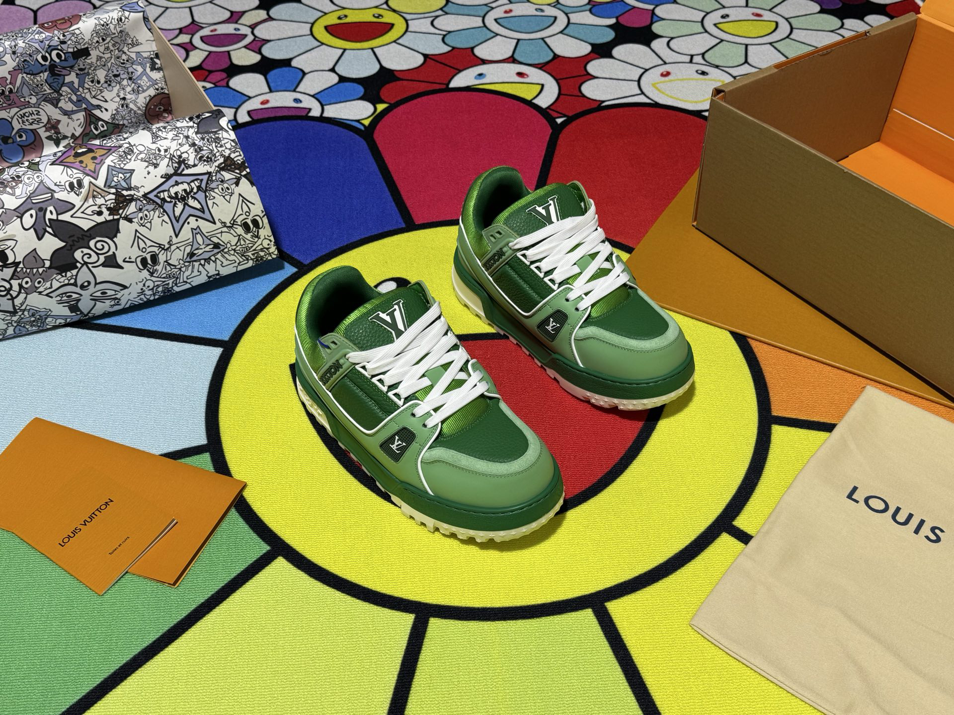 Louis Vuitton Sneakers in Denim