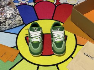 Louis Vuitton Sneakers in Denim