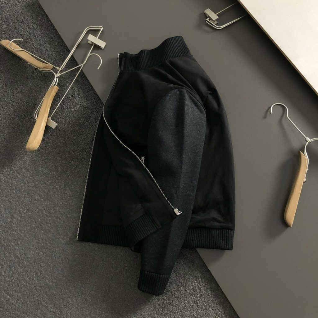 Jacket in Black