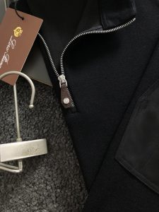 Jacket in Black