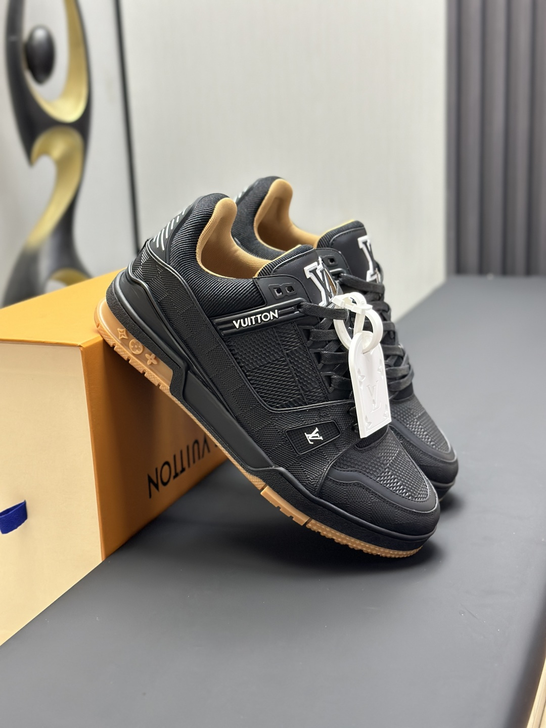 Louis Vuitton Sneakers