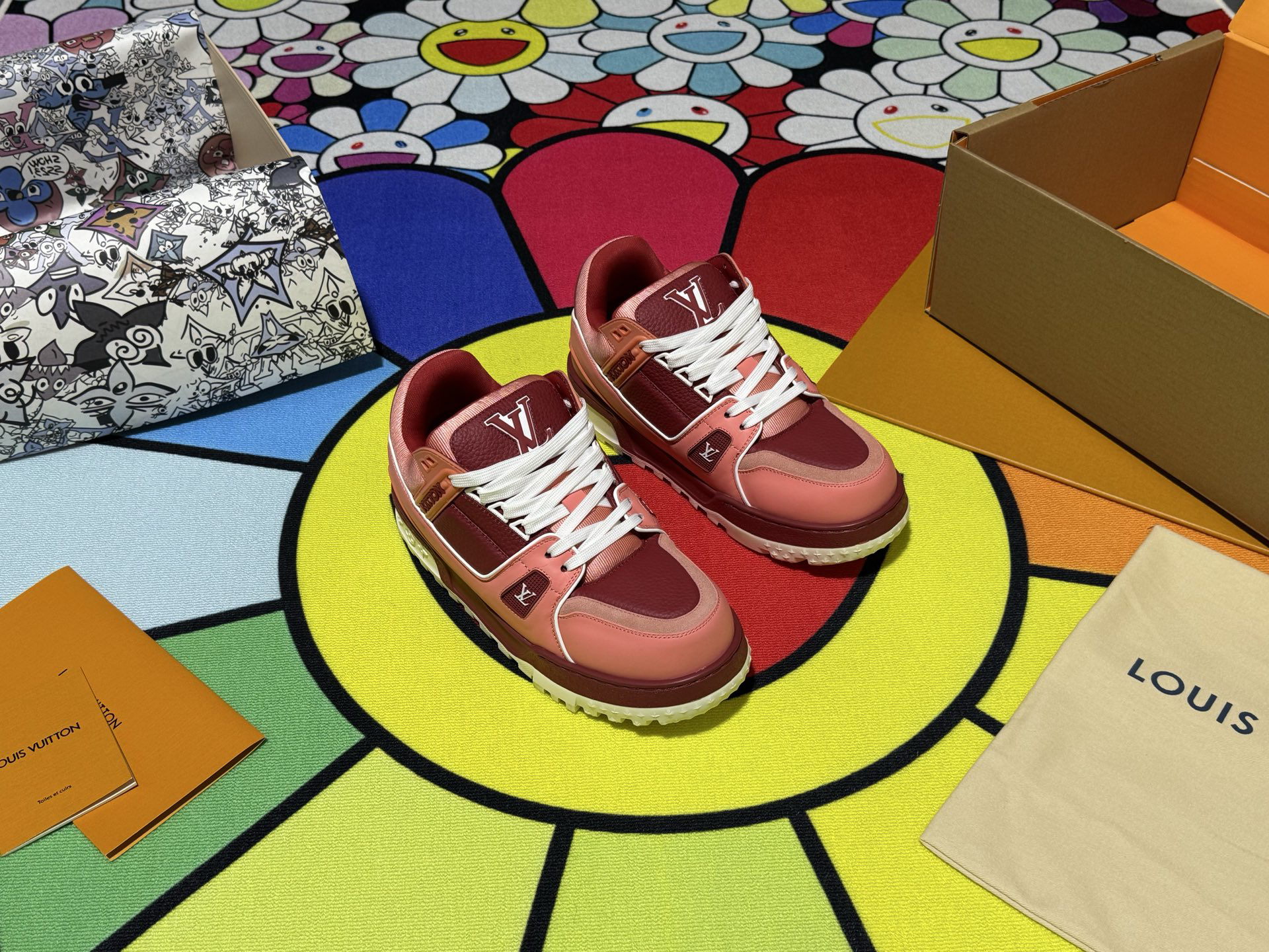 Louis Vuitton Sneakers in Denim
