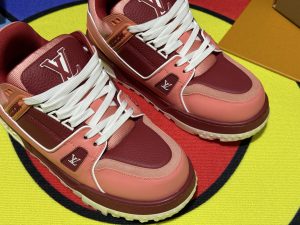 Louis Vuitton Sneakers in Denim