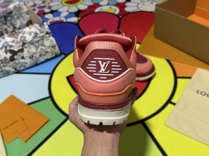 Louis Vuitton Sneakers in Denim