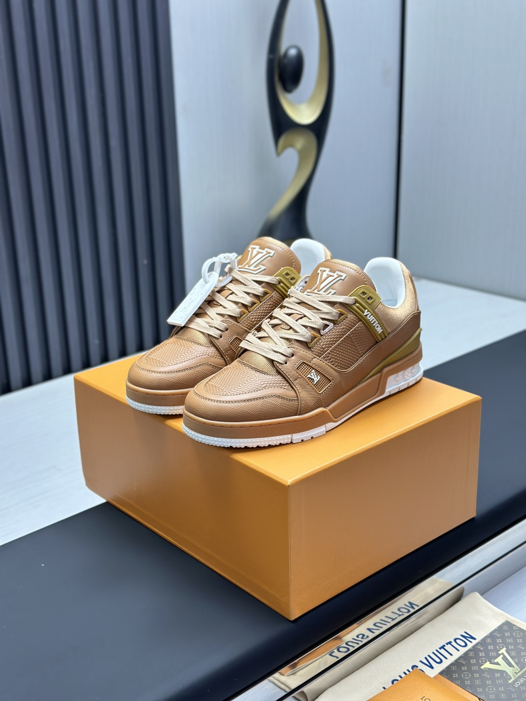 Louis Vuitton Sneakers