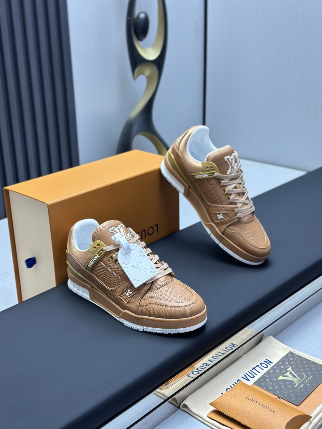 Louis Vuitton Sneakers