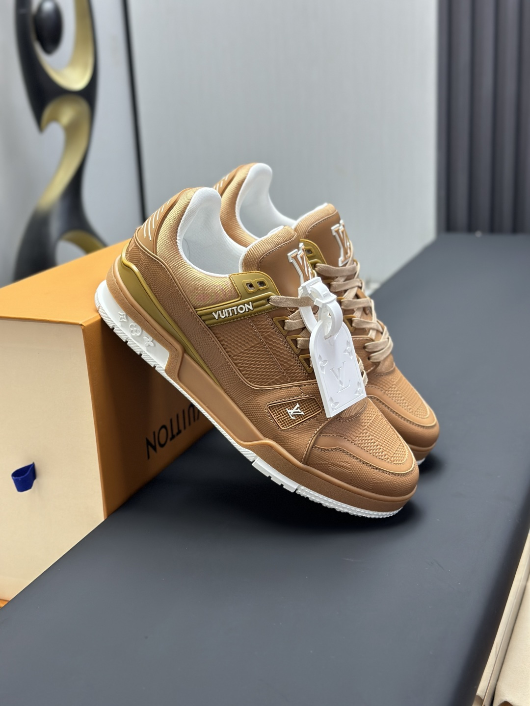 Louis Vuitton Sneakers