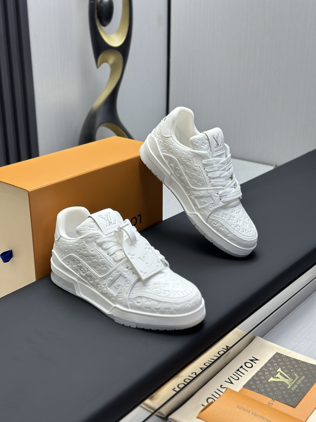 Louis Vuitton Sneakers