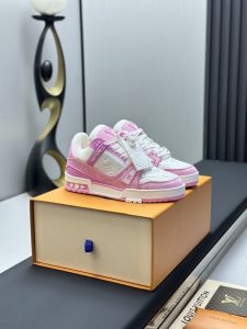 Louis Vuitton Sneakers