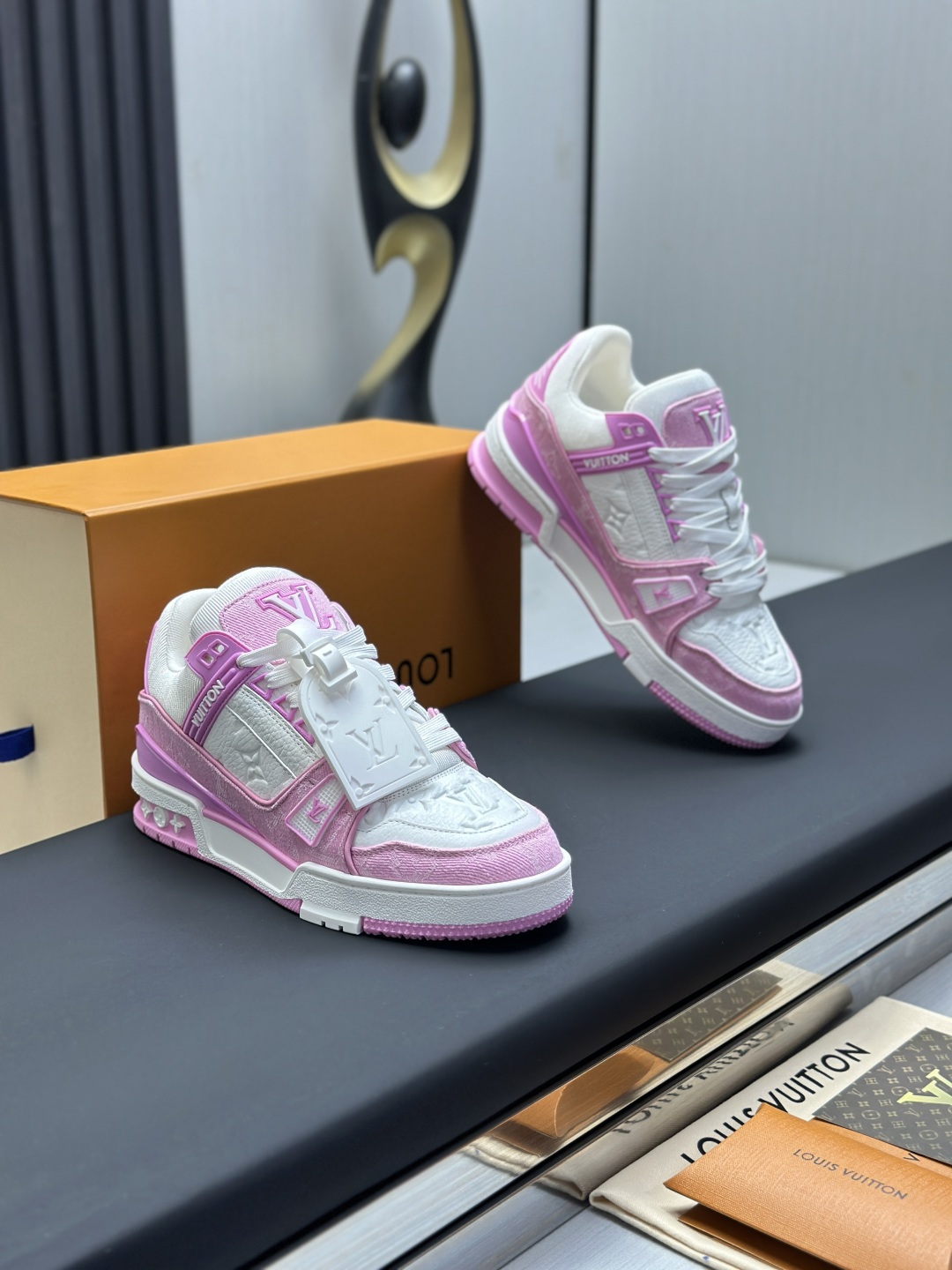Louis Vuitton Sneakers