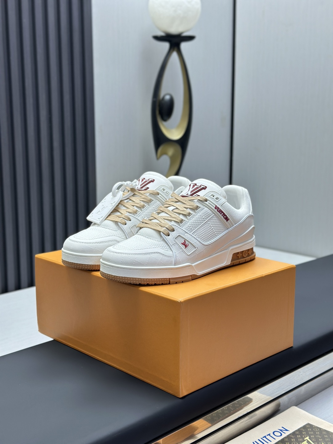 Louis Vuitton Sneakers
