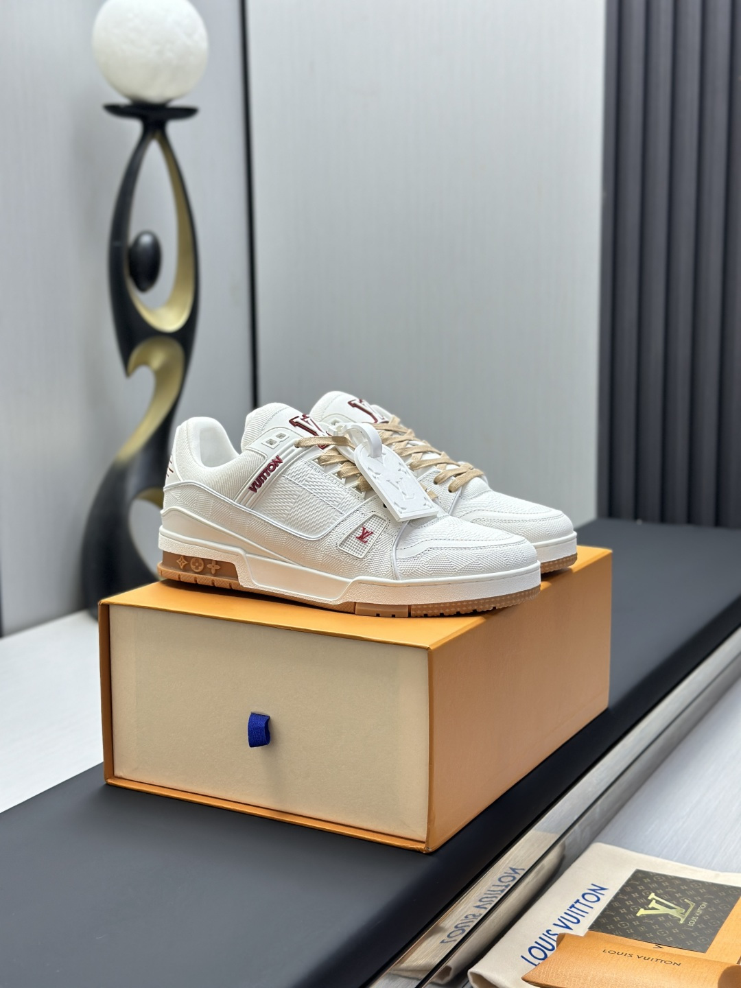 Louis Vuitton Sneakers