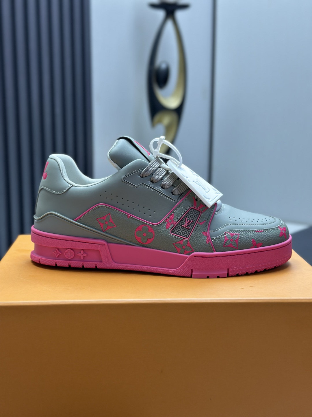 Louis Vuitton Sneakers