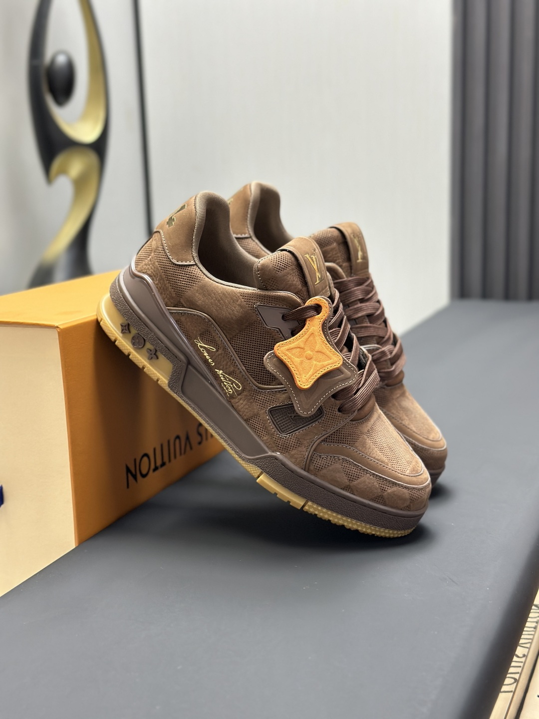 Louis Vuitton Sneakers