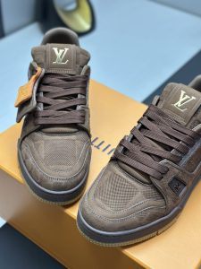 Louis Vuitton Sneakers