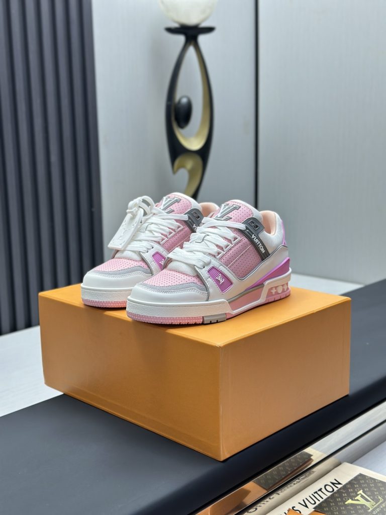Louis Vuitton Sneakers