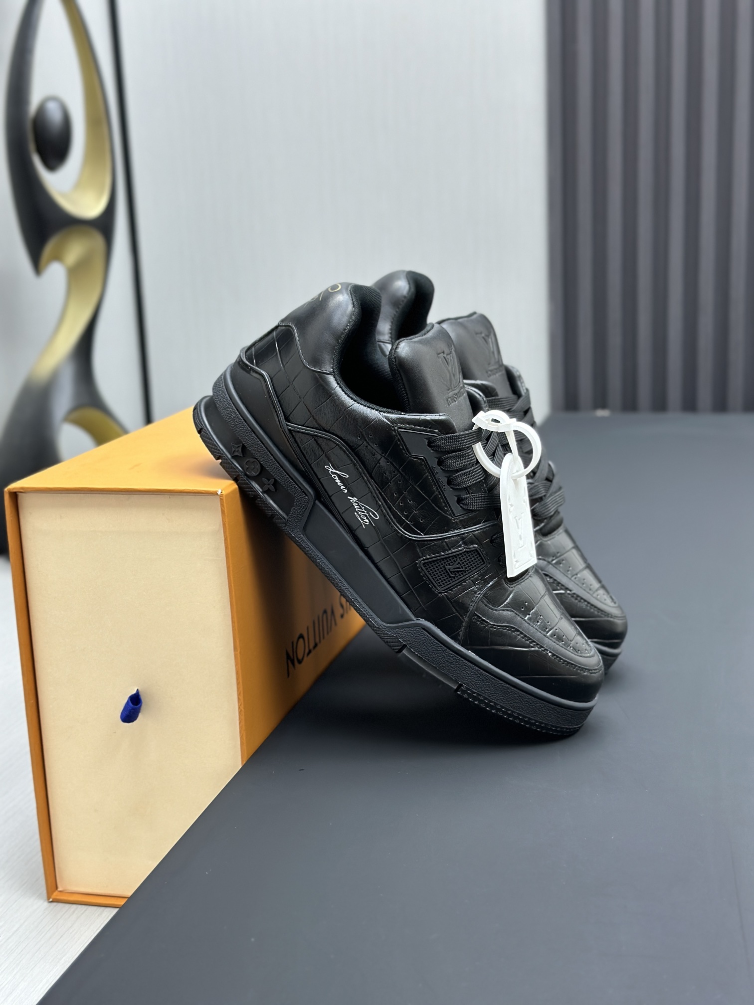 Louis Vuitton Sneakers