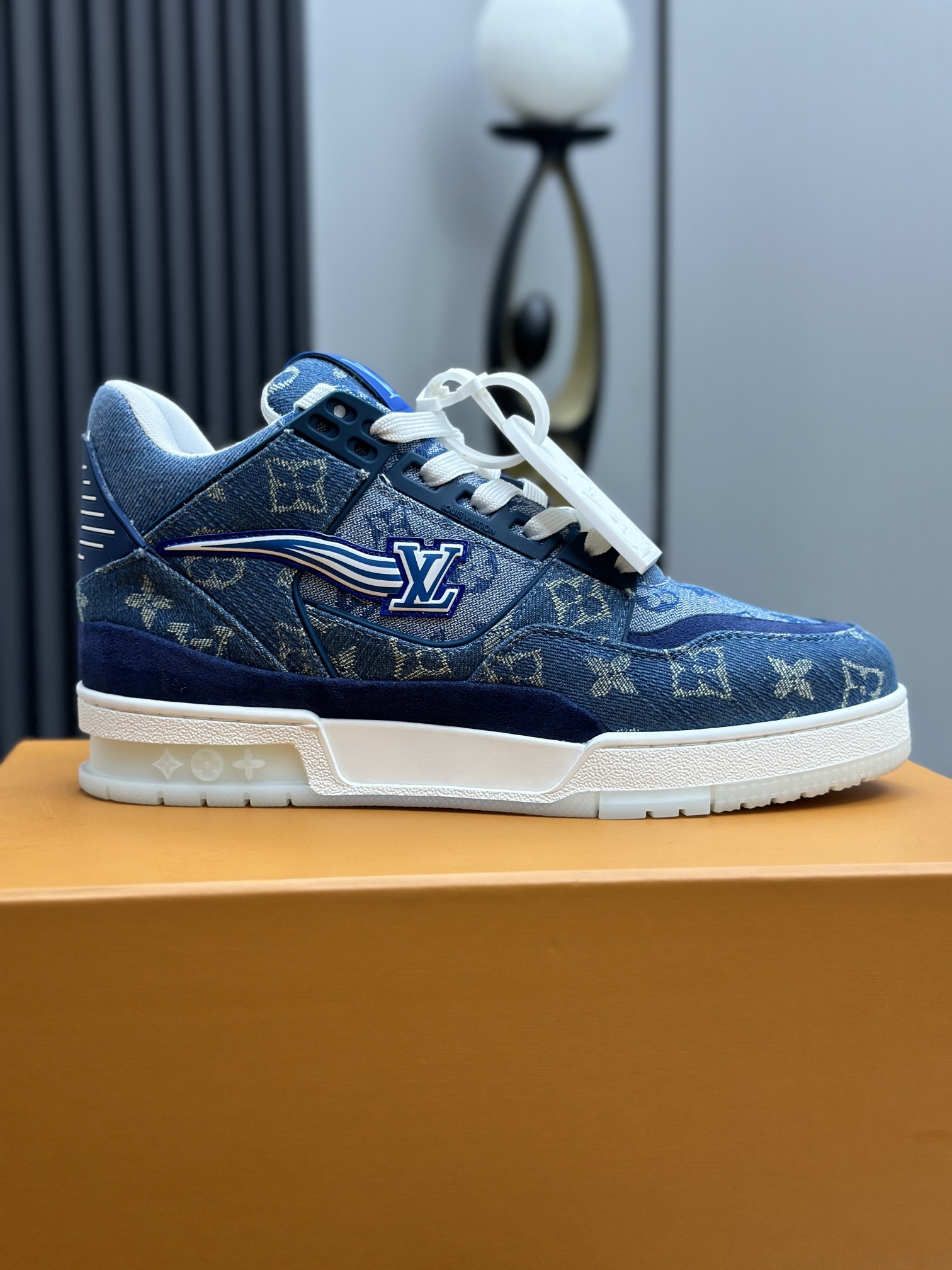 Louis Vuitton Sneakers