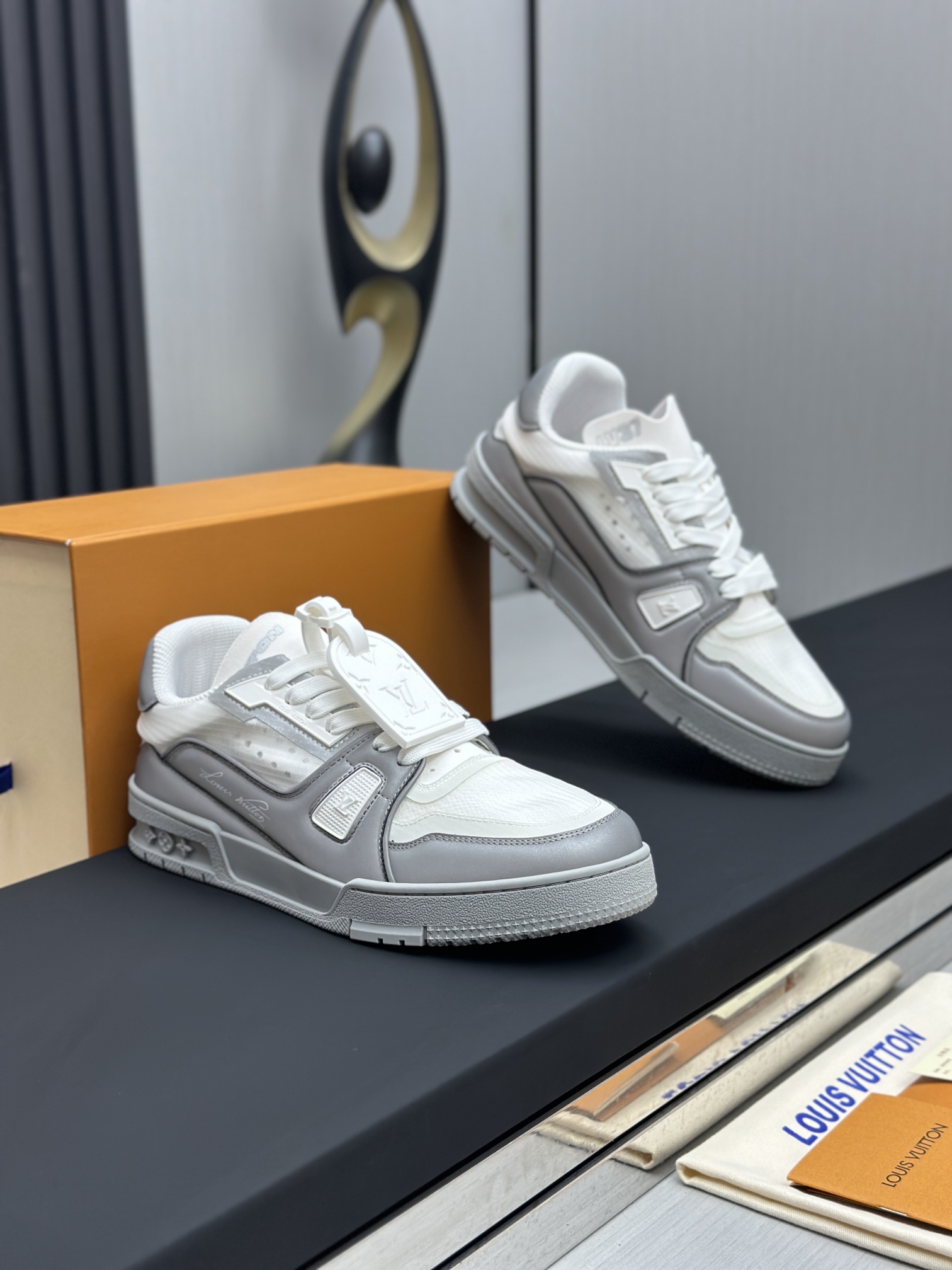 Louis Vuitton Sneakers