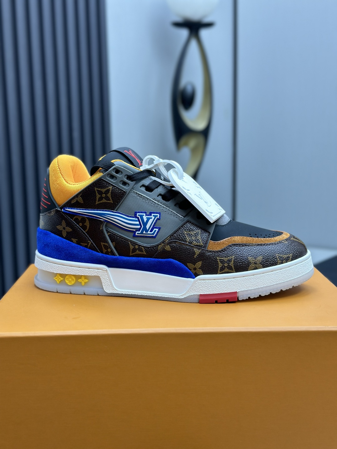 Louis Vuitton Sneakers