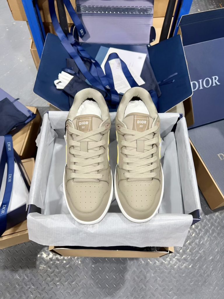 Dior Sneakers in White