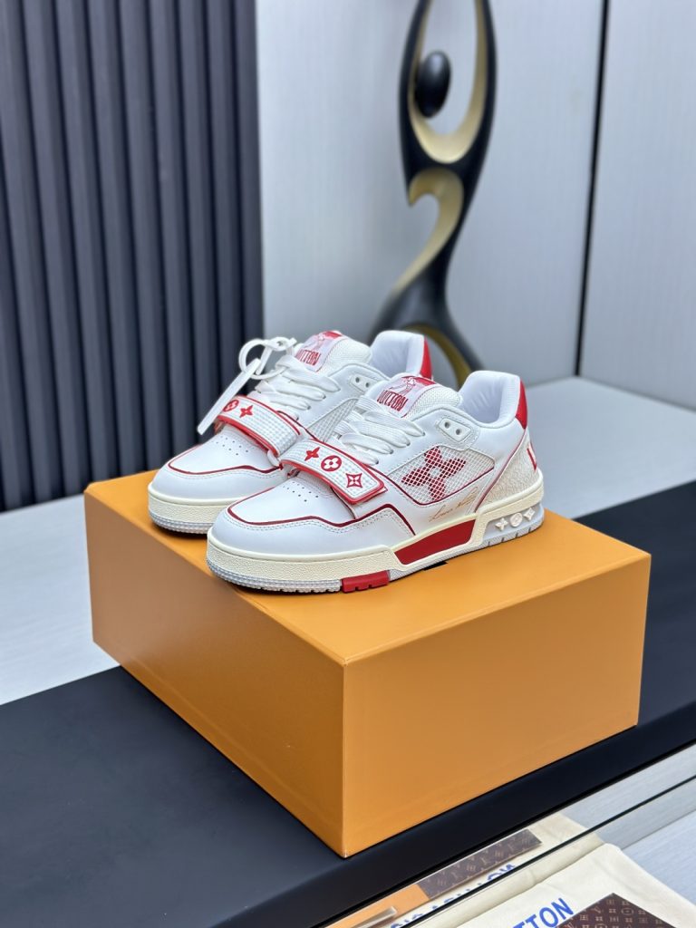 Louis Vuitton Sneakers