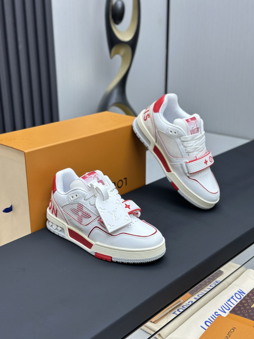 Louis Vuitton Sneakers