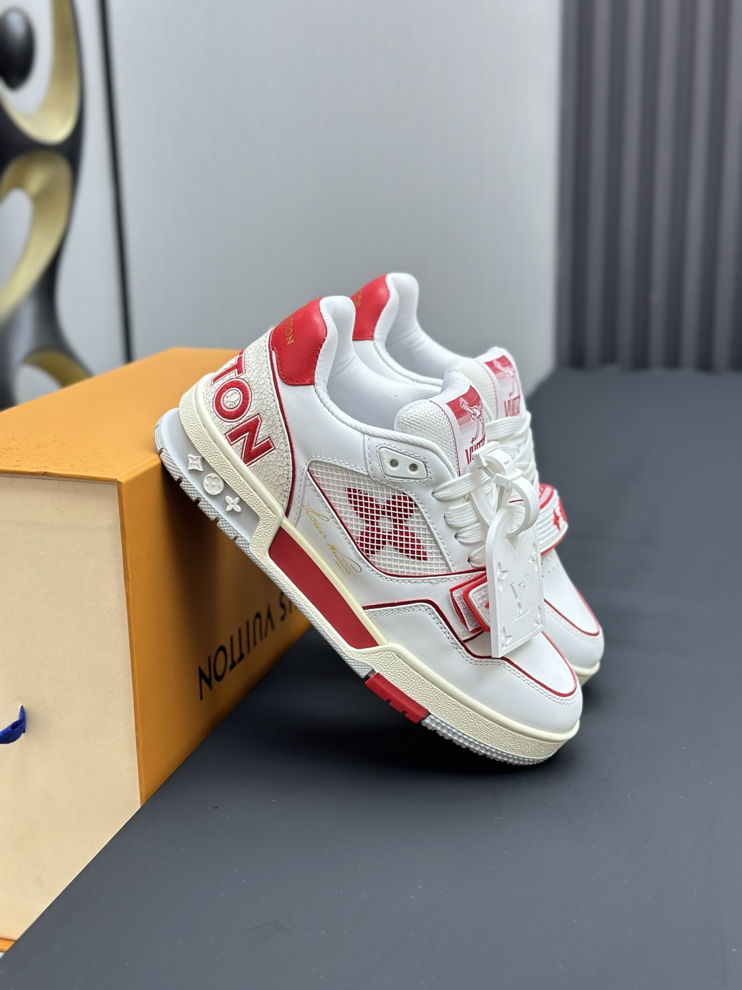 Louis Vuitton Sneakers