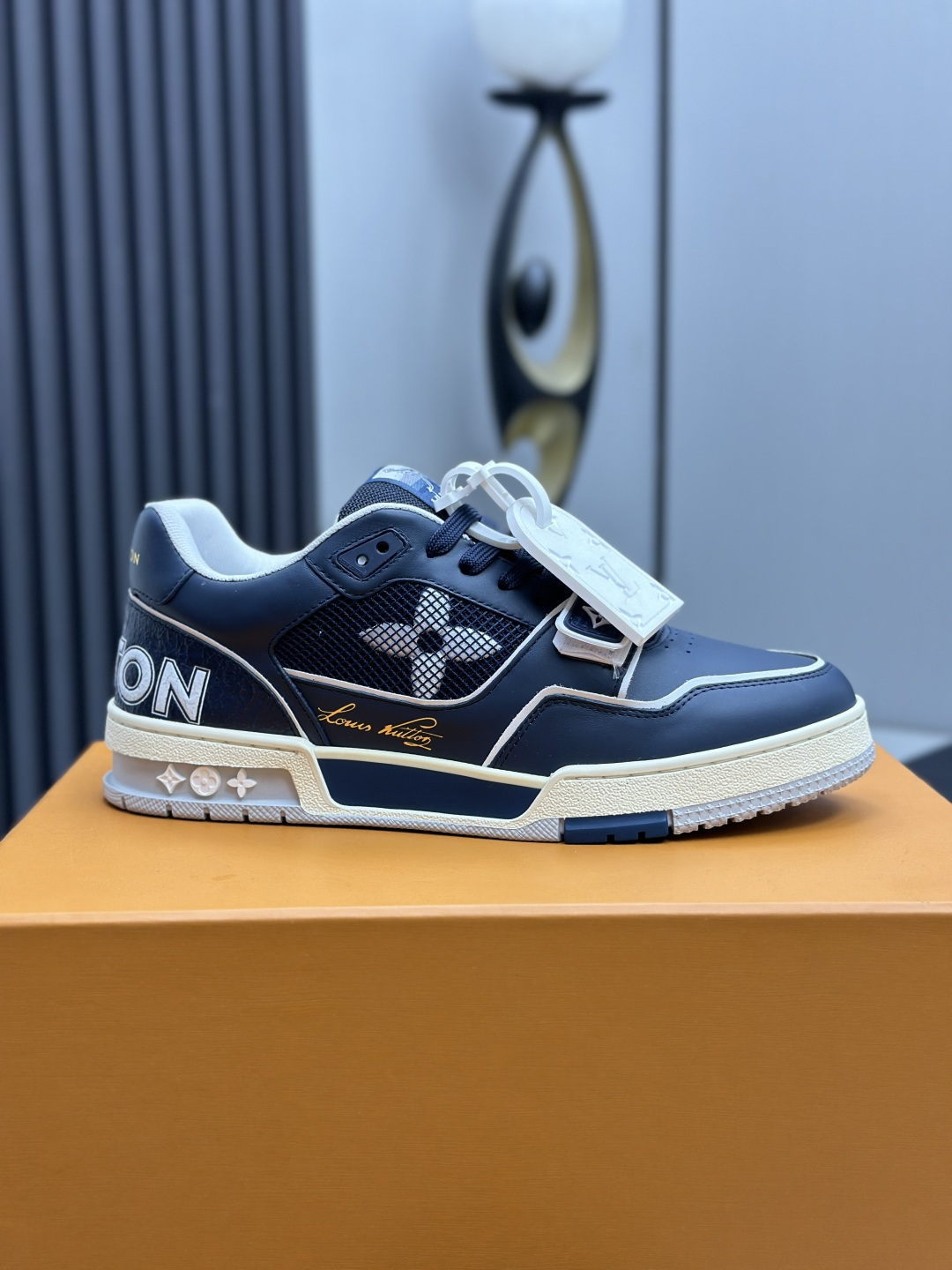 Louis Vuitton Sneakers