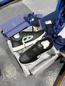 Dior Sneakers in White