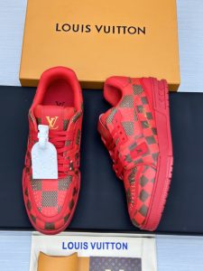 Louis Vuitton Sneakers
