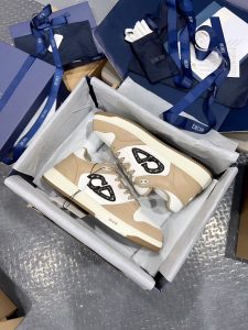 Dior Sneakers in White