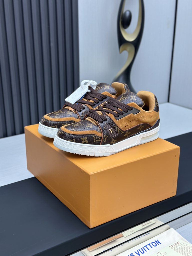 Louis Vuitton Sneakers