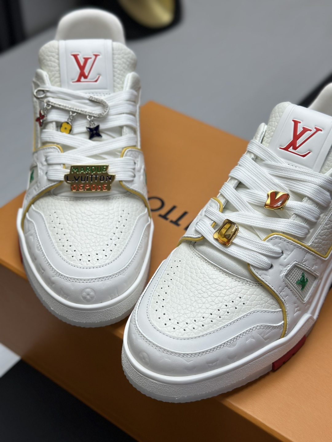 Louis Vuitton Sneakers