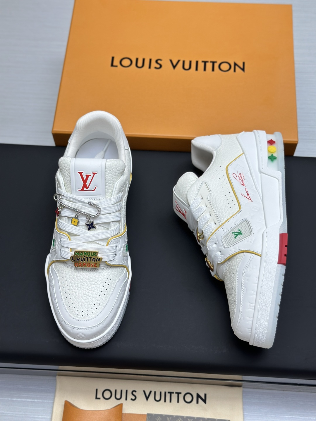 Louis Vuitton Sneakers