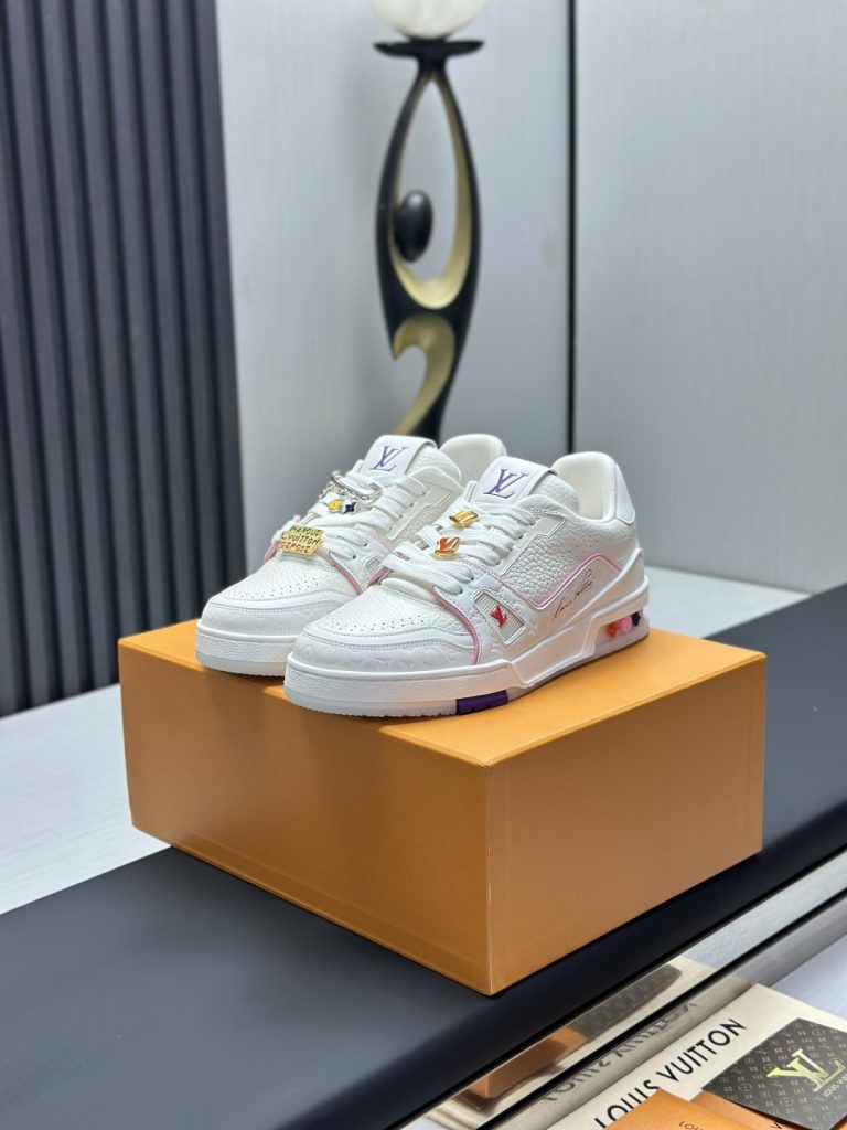 Louis Vuitton Sneakers