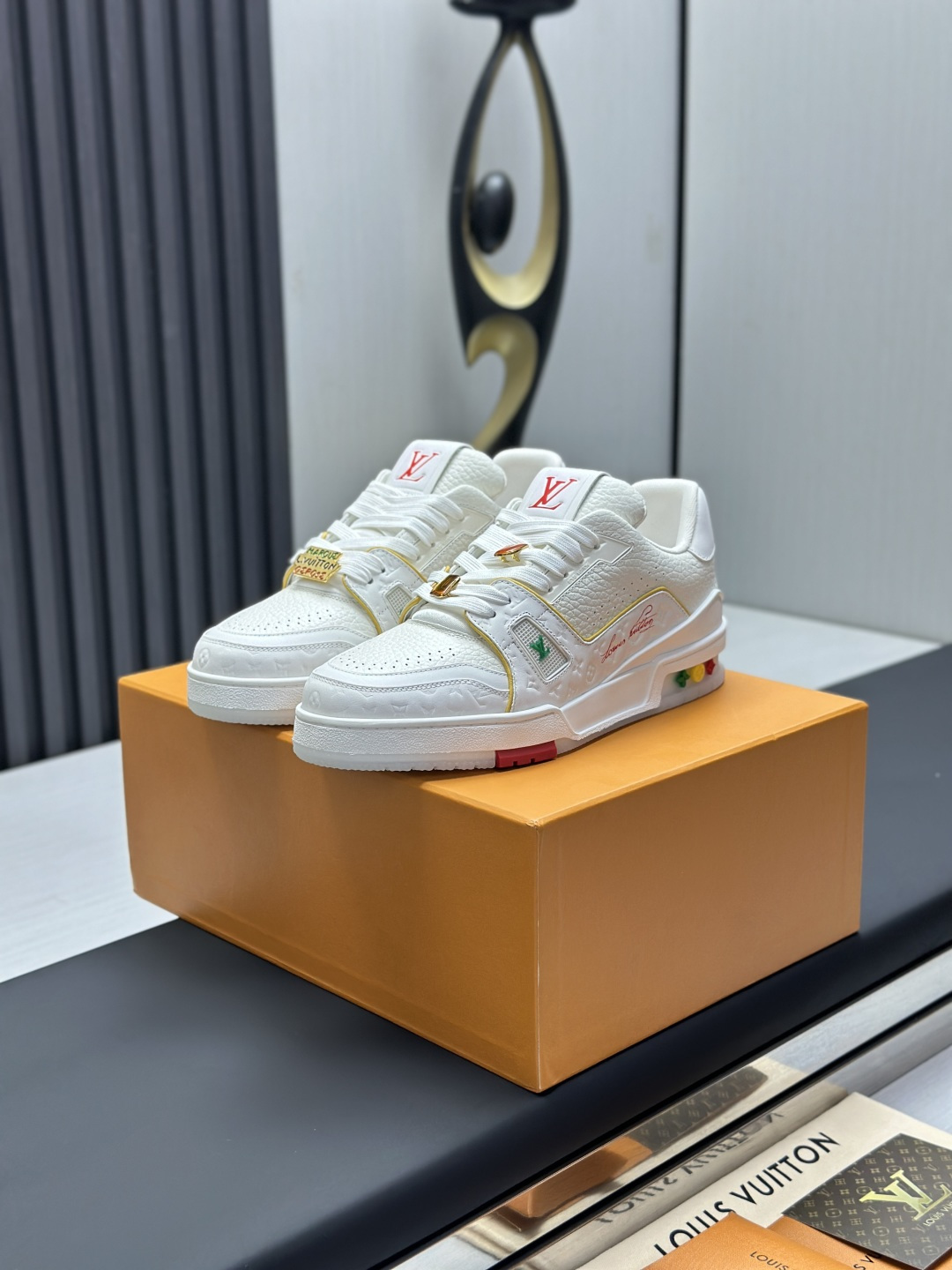 Louis Vuitton Sneakers