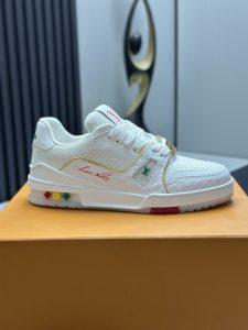 Louis Vuitton Sneakers