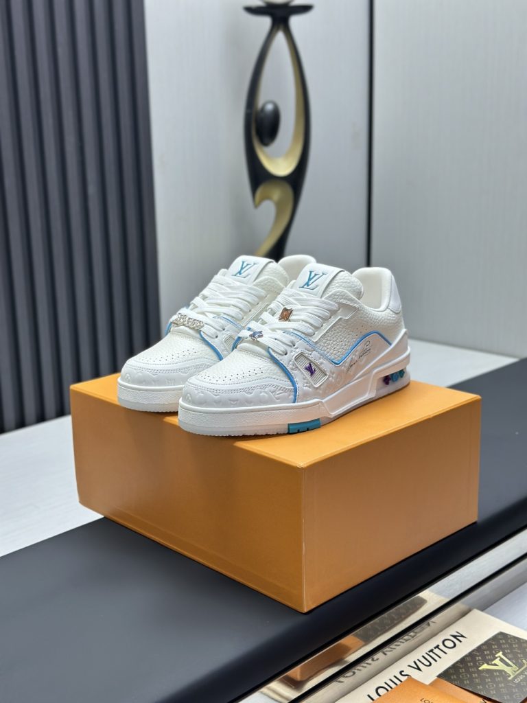Louis Vuitton Sneakers