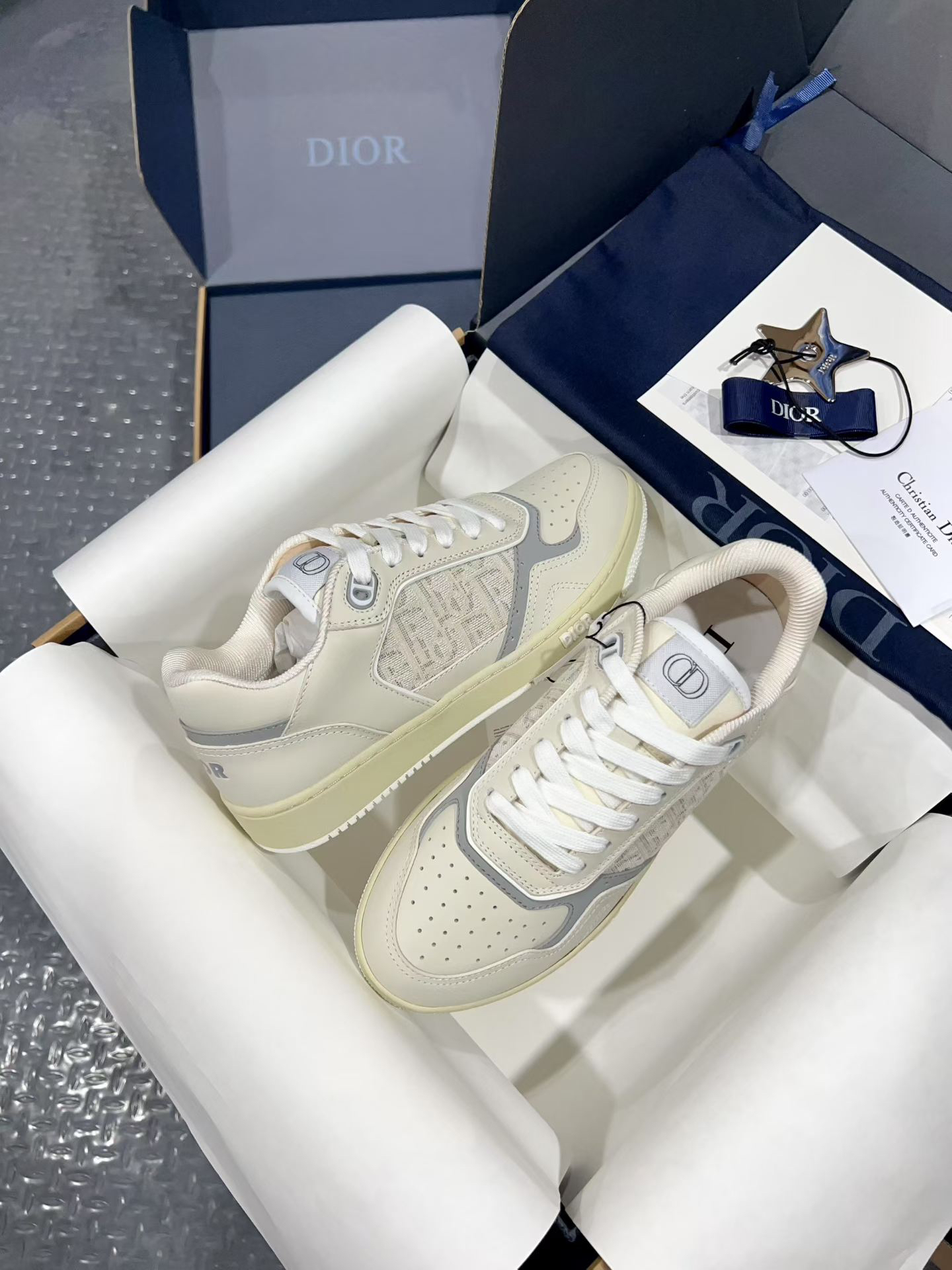 Dior Sneakers