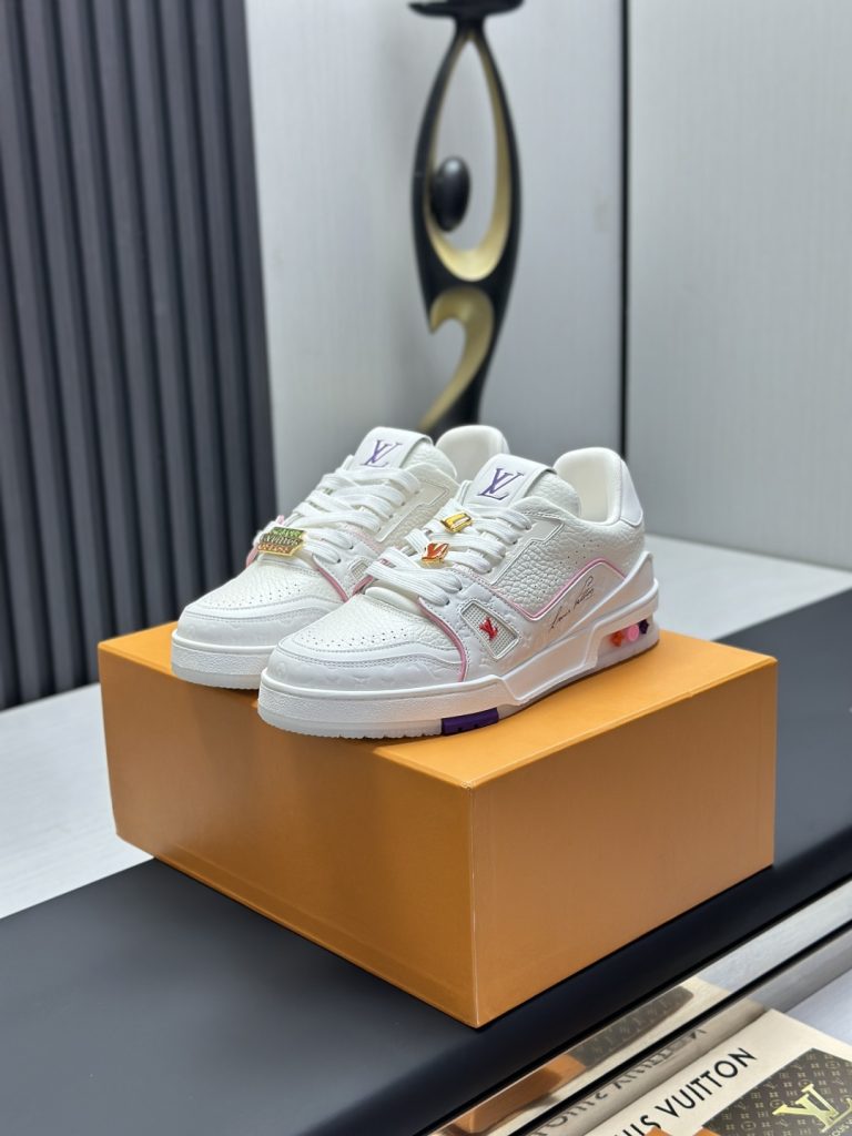 Louis Vuitton Sneakers