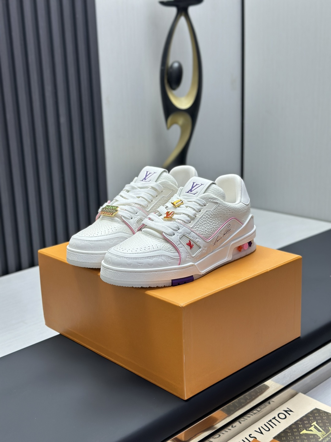 Louis Vuitton Sneakers