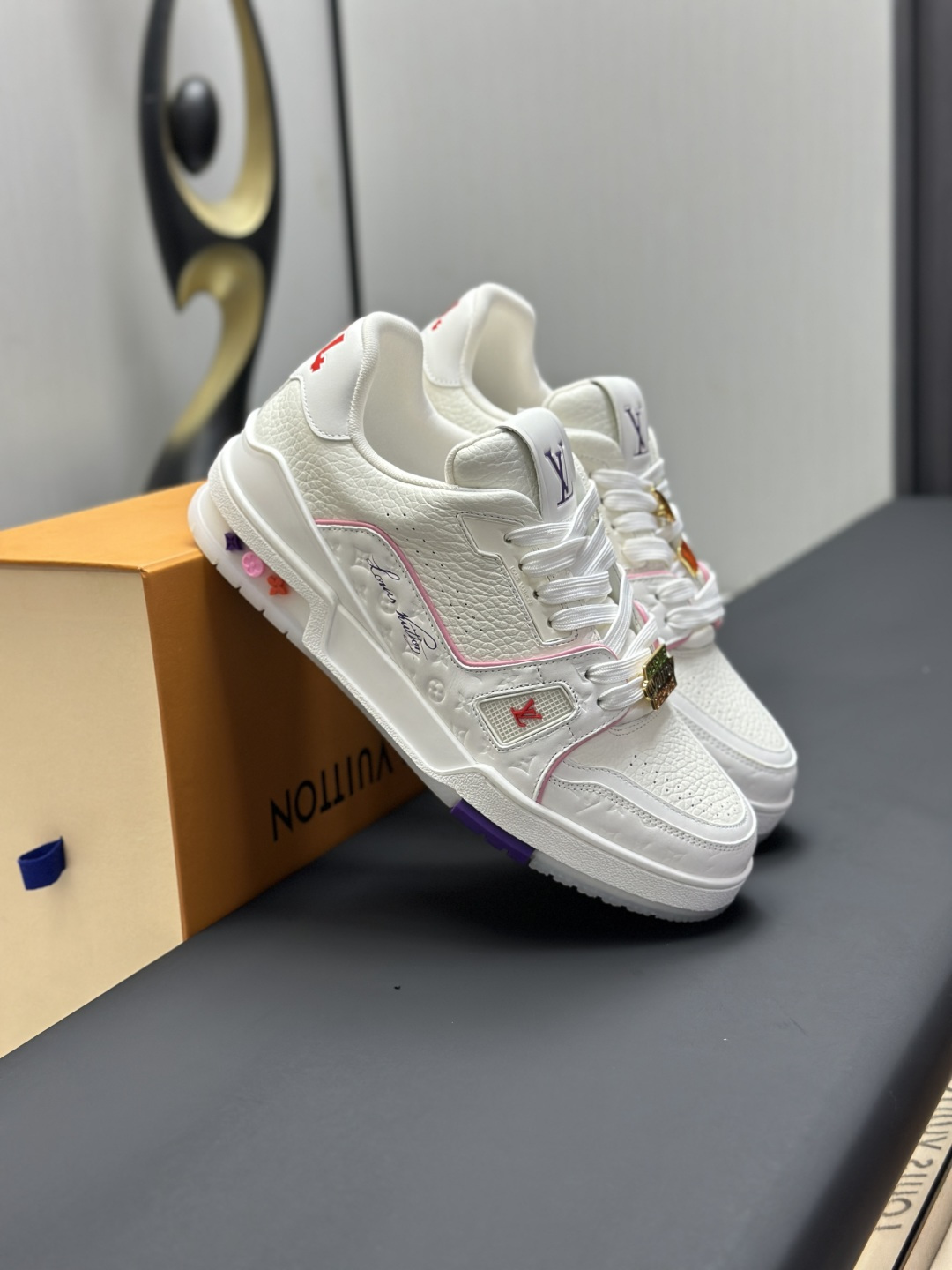Louis Vuitton Sneakers