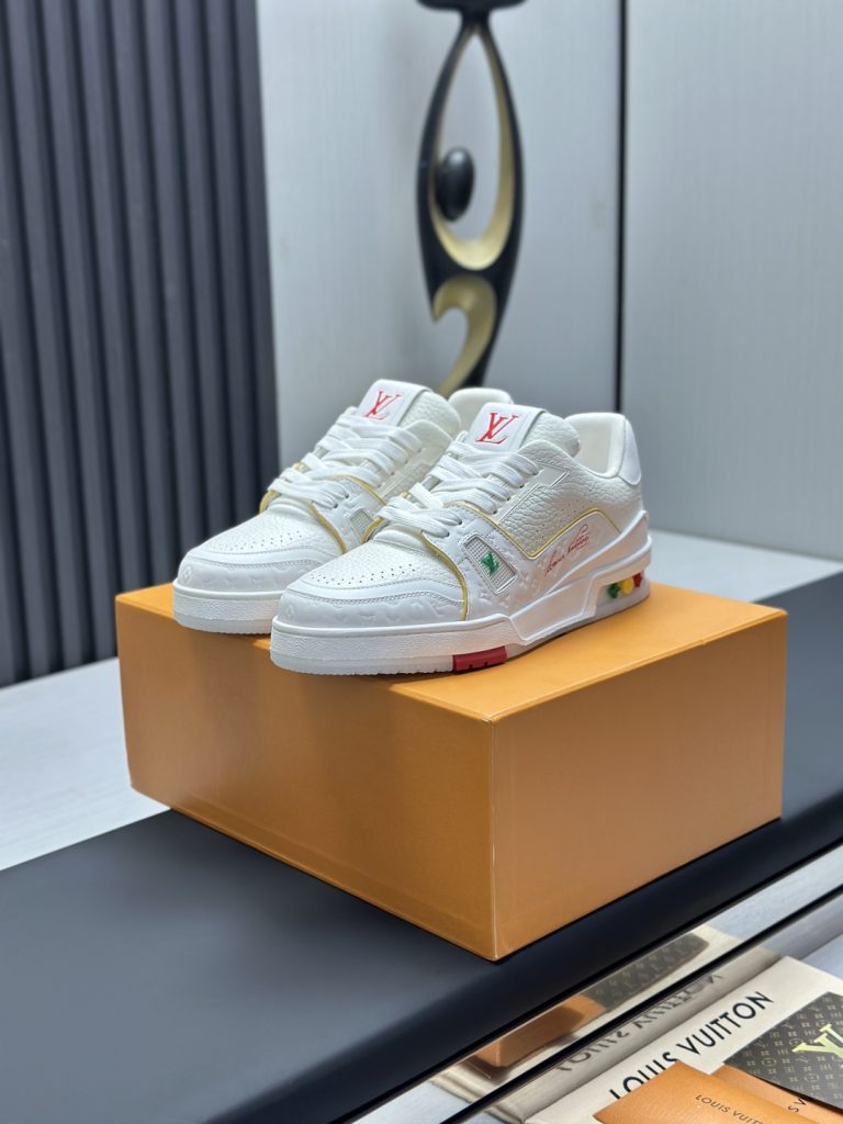 Louis Vuitton Sneakers