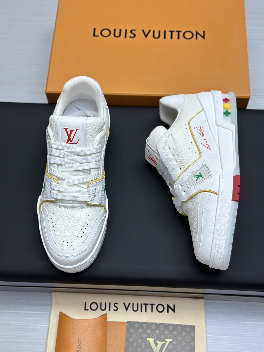 Louis Vuitton Sneakers
