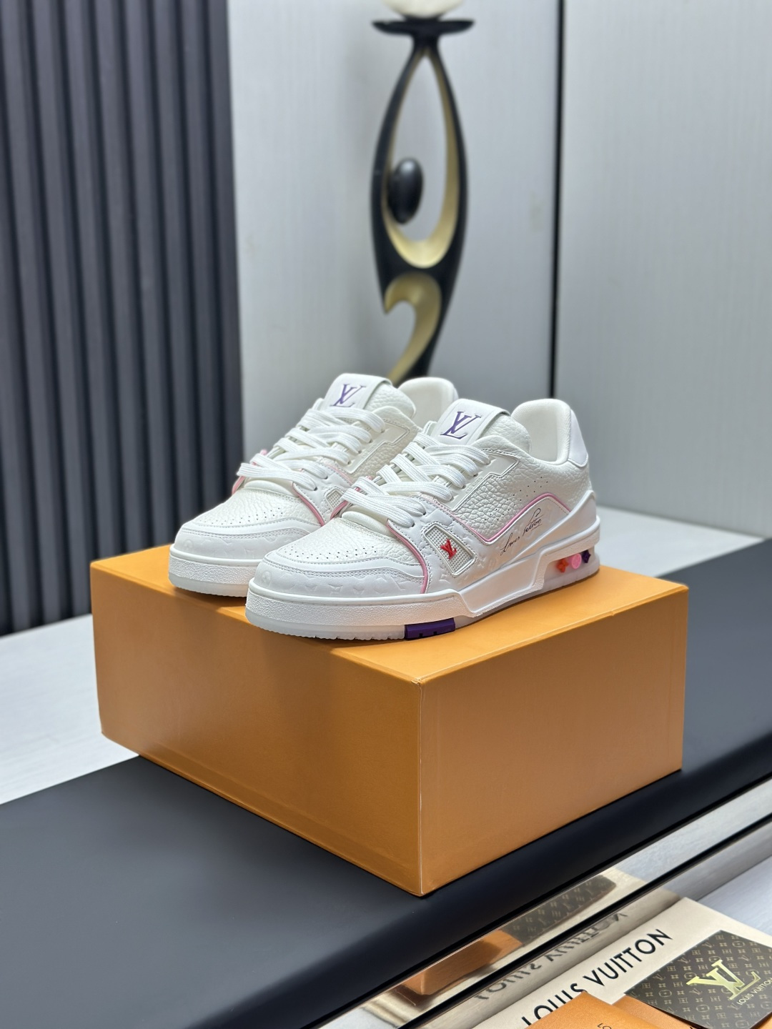 Louis Vuitton Sneakers