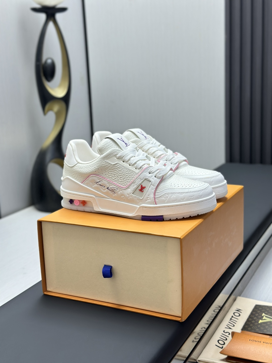 Louis Vuitton Sneakers